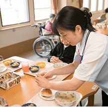 パセム西宮での一日　８時