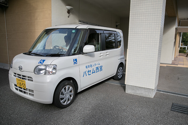 外観・中庭・屋上の写真